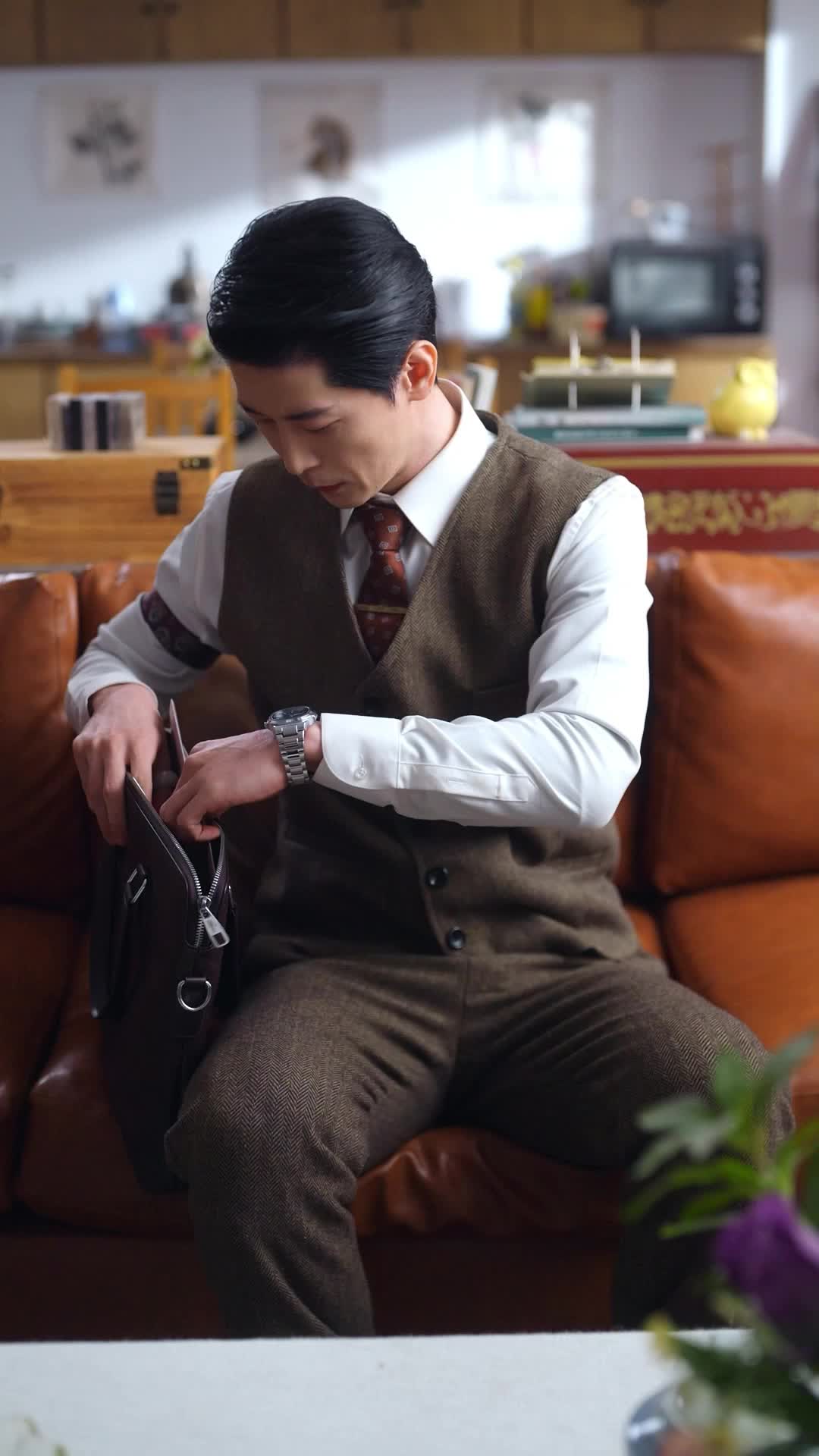 Episode 5 - 50 Years Missing, Now His Family Rules